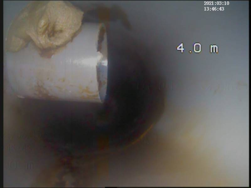 Diagnostic de canalisations faisant apparaître malfaçon et problème d'écoulement dans les canalisations d'une maion entre Trets et Rousset