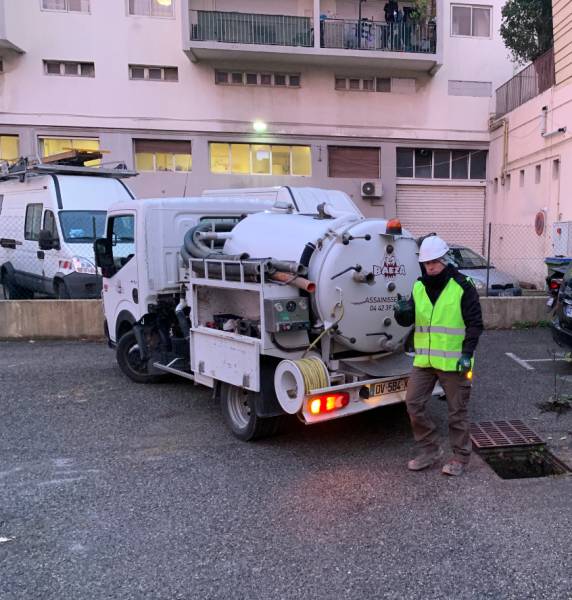 Demande de devis pour un dépannage en urgence de débouchage de canalisation dans la région de Peyrolles en Provence