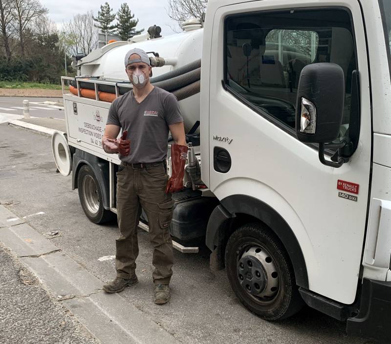 Débouchage et dépannage assainissement pendant l'épidémie Coronavirus dans le Payx d'Aix